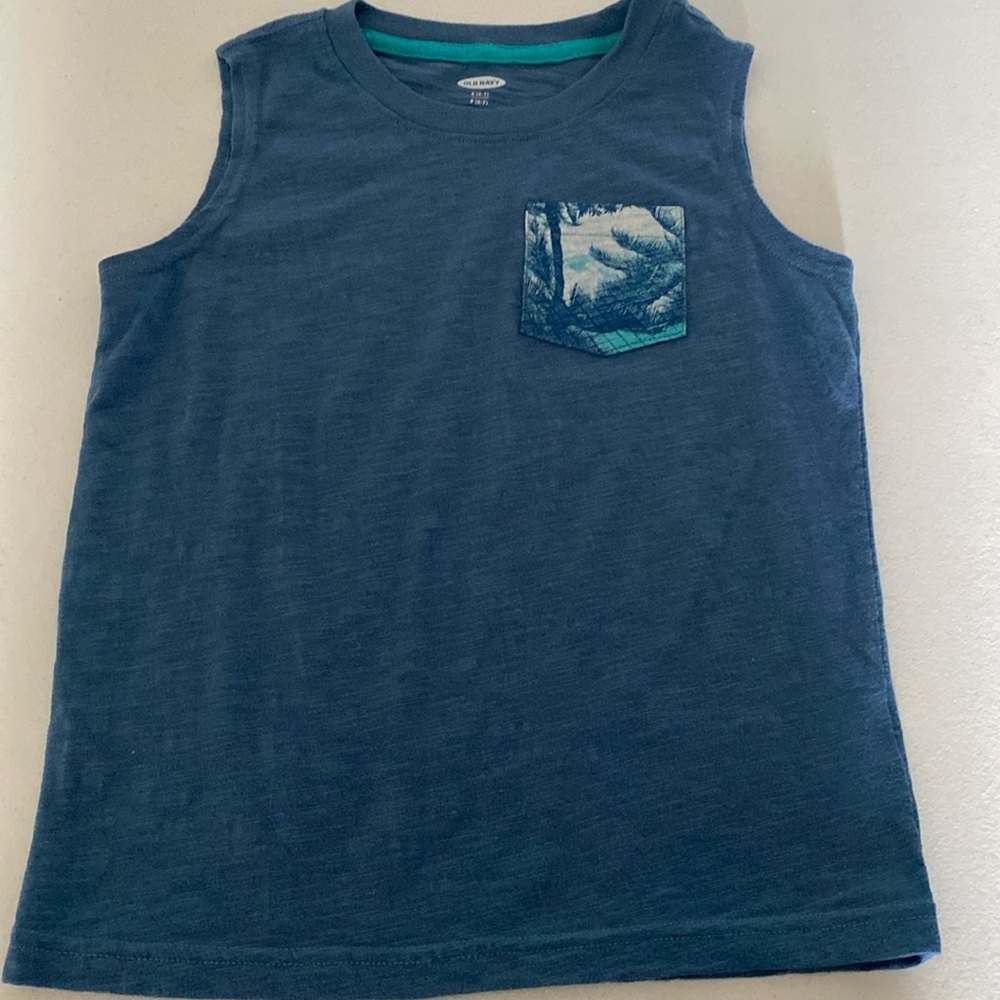 Boys tank - Picture 1 of 4